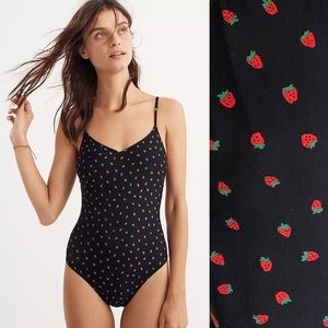 MADEWELL Ballet One-Piece Swimsuit in Fresh Strawberries